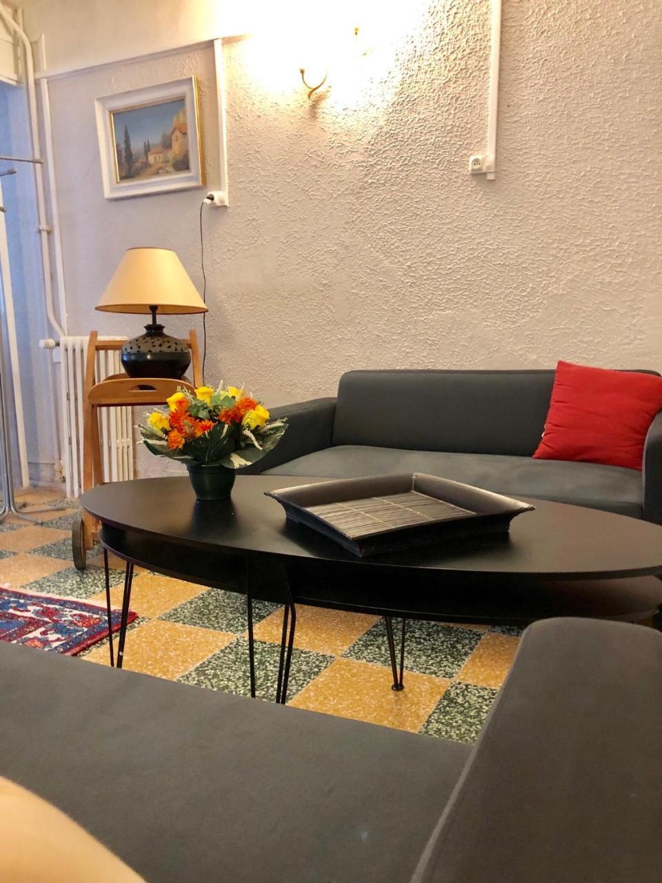 Auberge Le Rabelais Malay-le-Petit Екстериор снимка